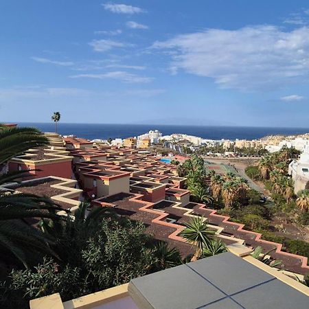 Nice Apartment With Heating Pool. Costa Adeje  Kültér fotó